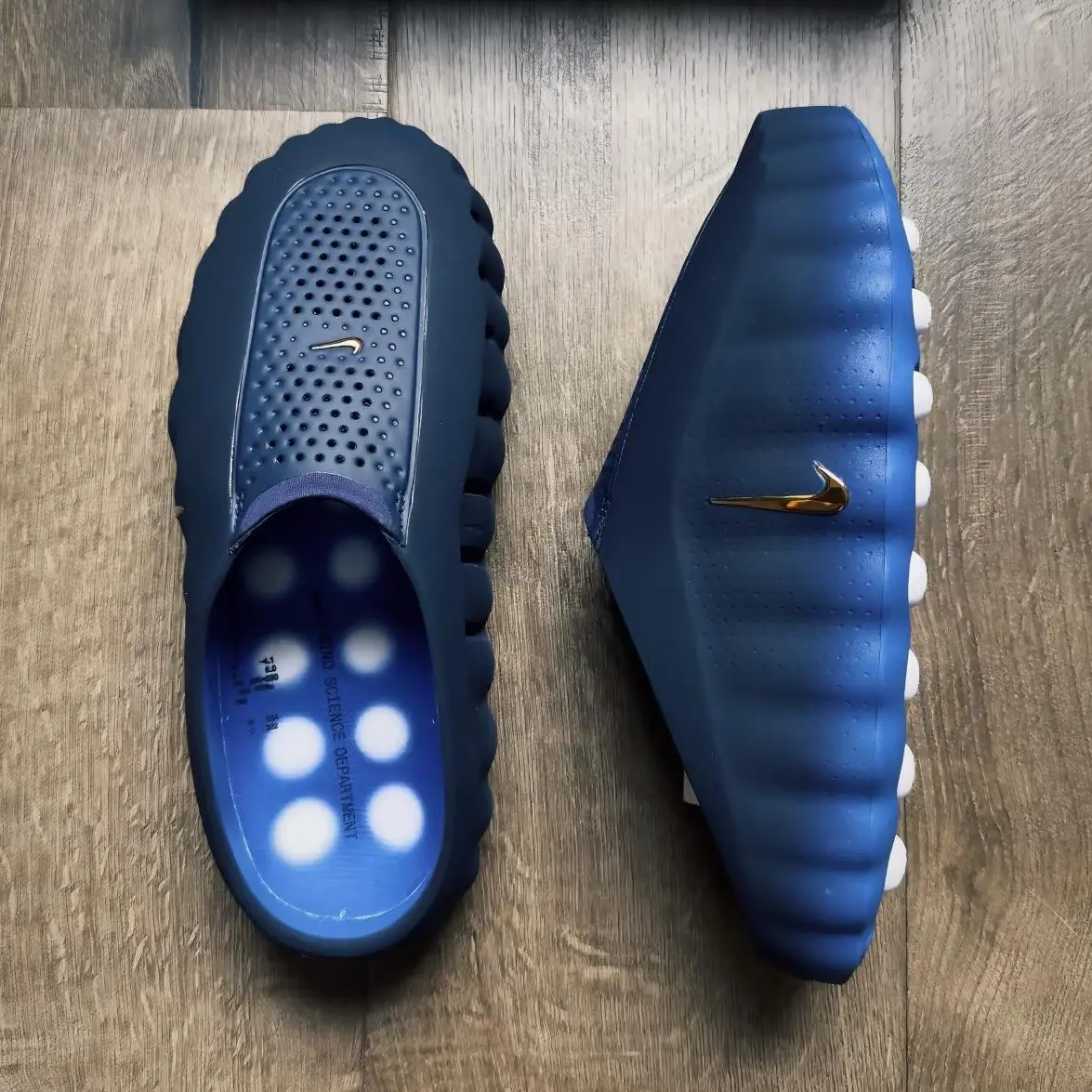 Navy Blue EVA Rubber Closed‑Toe Slides Unisex Hollow Thick‑Sole Home Outdoor Beach Casual Slippers