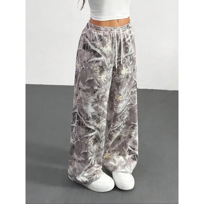 Women's Vintage All-Over Camo Print Knit Bottoms - Drawstring Waist, Oversized Baggy Wide-Leg Long Pants, Machine-Wash Casual Sports Sweatpants