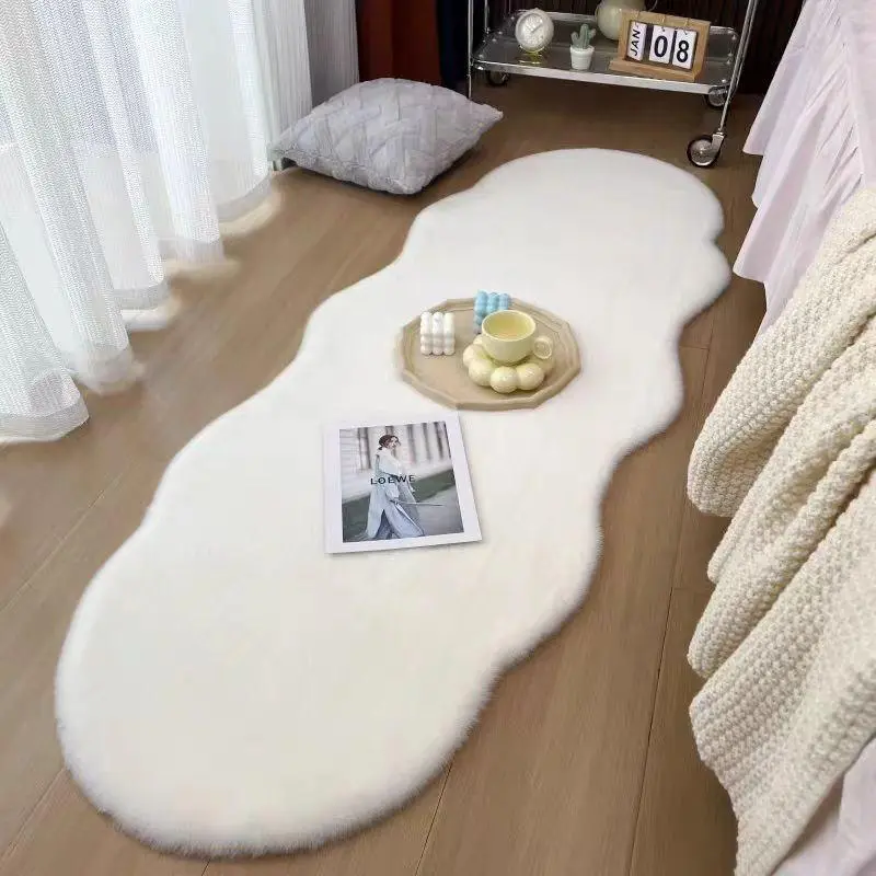 Artificial Rabbit Hair Carpet, 1 Count Soft Fluffy Bedside Rug, Warm Comfortable Floor Mat for Home Living Room Bedroom Hotel Dormitory Decor