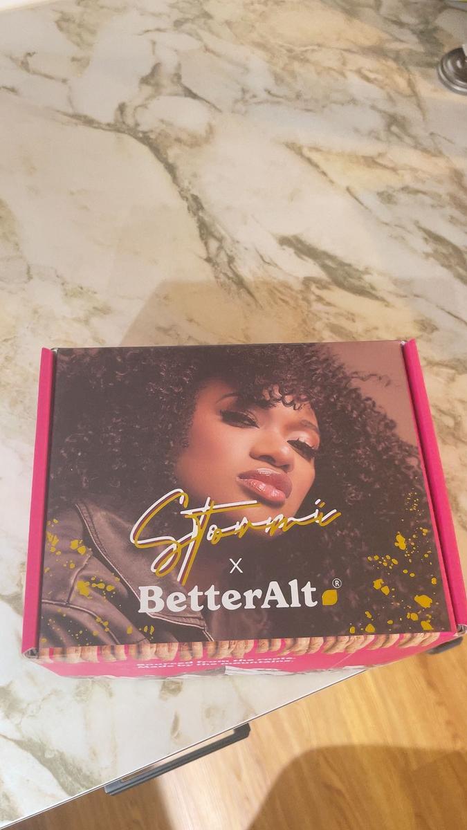 Item: Strawberry Honey Sticks 