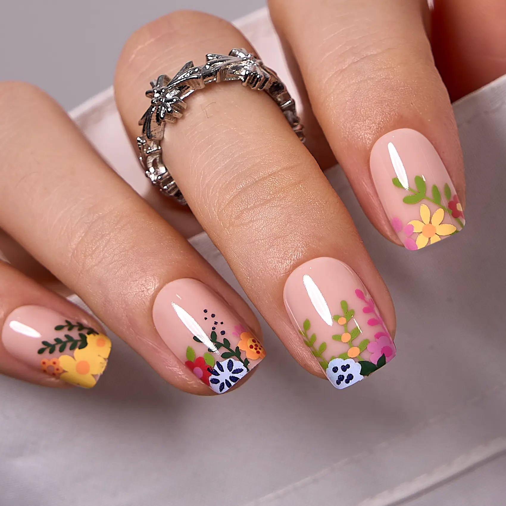 CurvLife Spring Floral Press-On Nails | 30Pcs | Short Square  | Natural Nude Glossy Finish with Subtle Floral Accents | Summervibes | Easy to Apply, Comfortable Fit & Long-Lasting Hold | Perfect for Daily , Business Settings & Elegant Spring-Themed Events