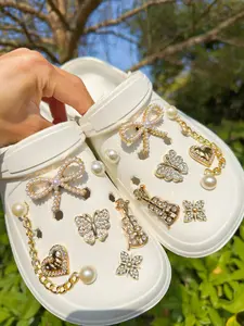 14 Piece Shoe Decorations Set, Pearl Bow, Rhinestone Butterfly, Guitar Heart Chain, DIY Accessories for Garden Shoes, Shoe Charm Set