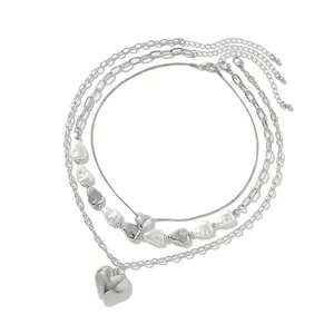 Stylish Faux Pearls Choker Necklace Set with Heart Charm Neckchain for Ladies