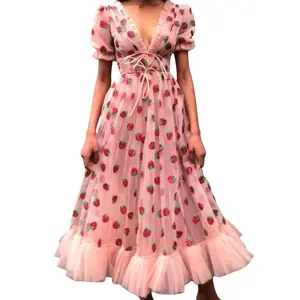 French Style Strawberry Mesh Strap Pleated Dress – Two-Tone Summer Outfit for Women