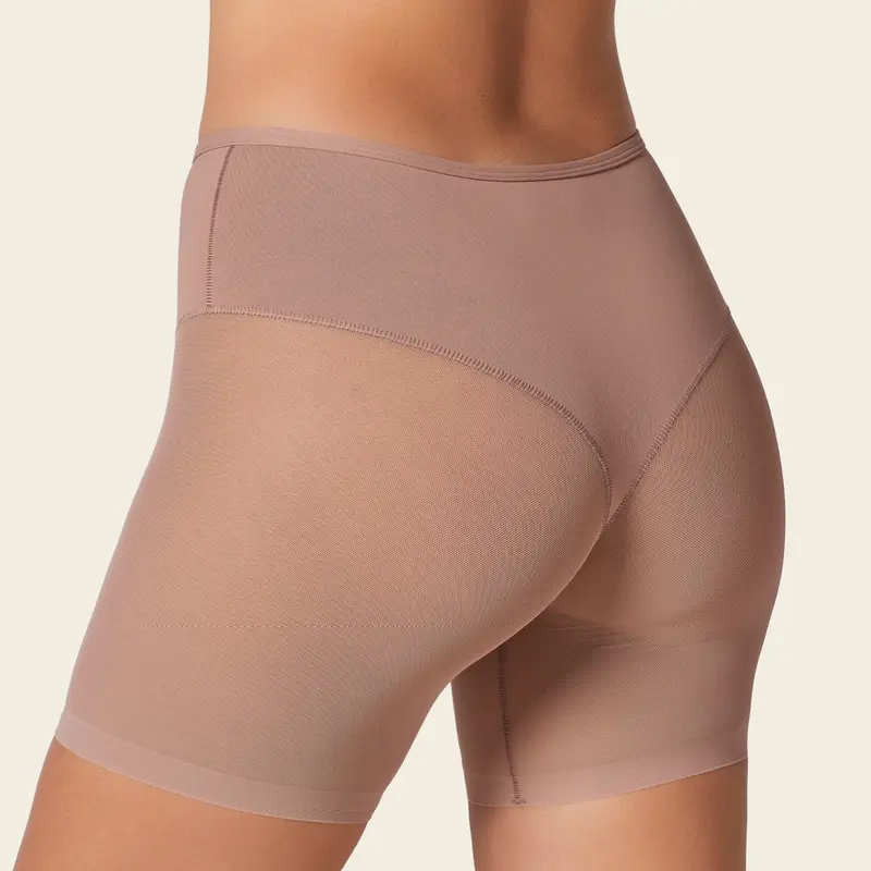 Leonisa Truly Undetectable Short Sheer Shaper Panty Short - Womenswear Compression