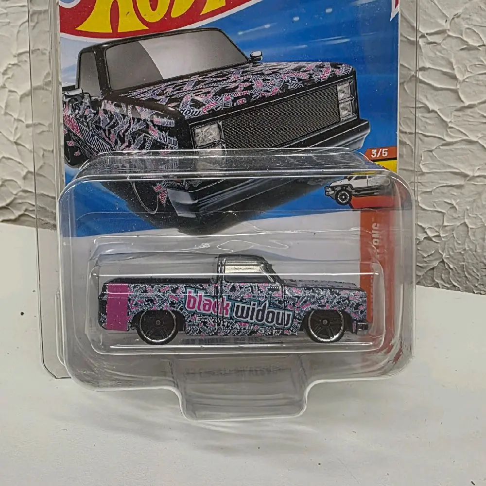 Black widow hotwheels