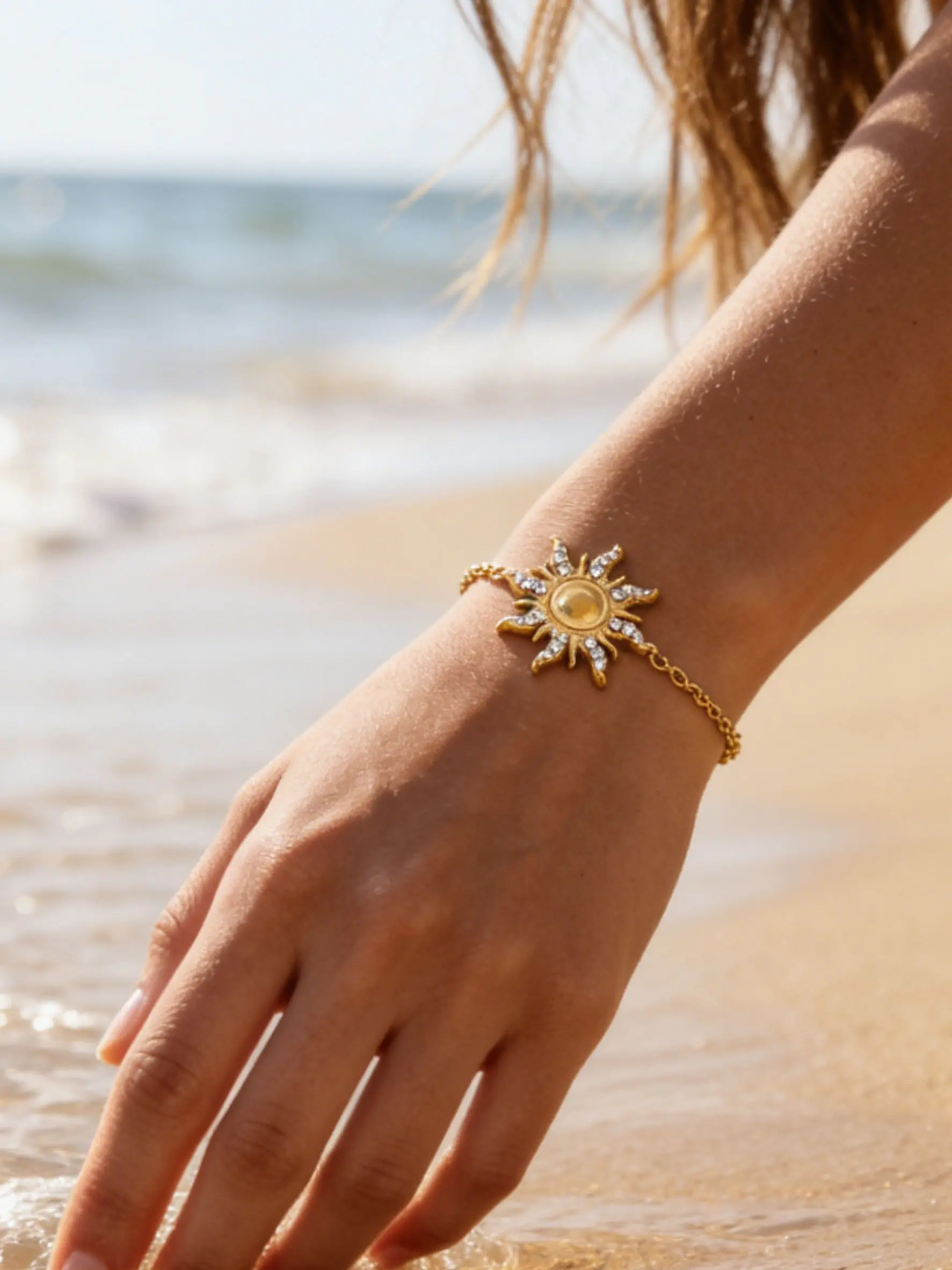 Crystal Sun Pendant Bracelet for Women, Waterproof Boho Beach Style Summer Vacation Accessory, Rhinestone Zirconia Gift, Beautiful Bracelets, Rhinestone Decorated Bracelet