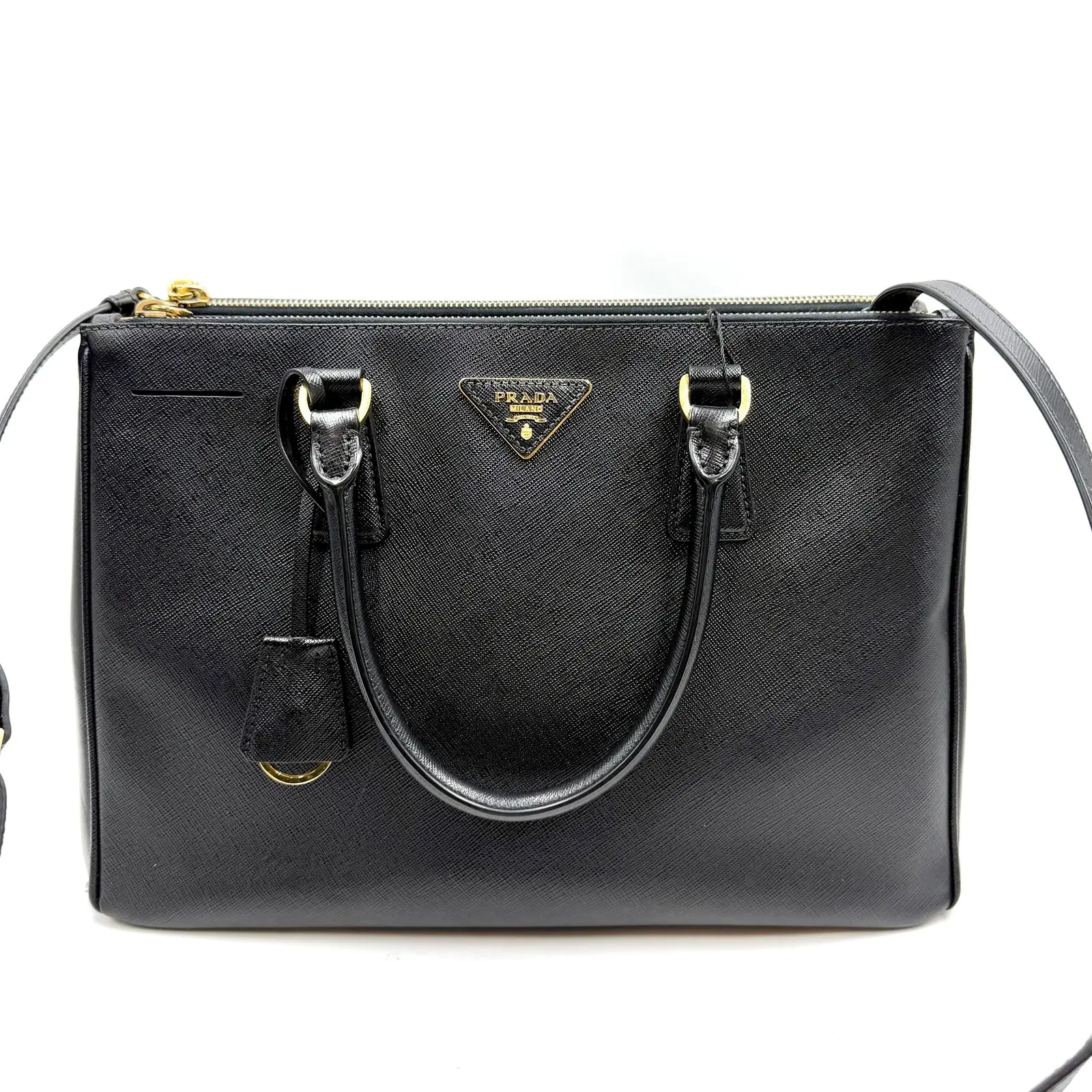 Pre-owned PRADA AS SHOWN Clutches & Wristlets HZ 3698 Galleria Saffiano leather bag in black 26.04.24