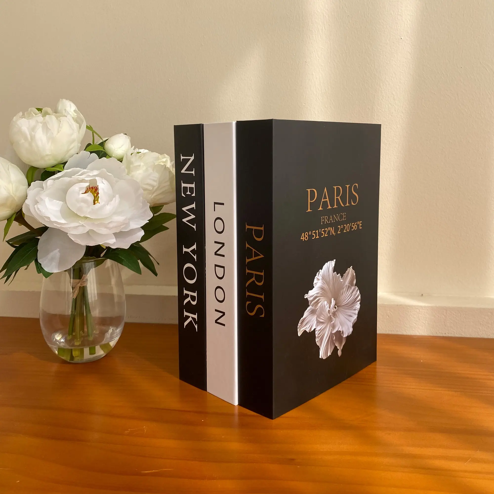 3pcs Modern Home Paper Decor Books, Fake Book Stack for Living Room Shelf, Fireplace, Photography Props, Holiday Decoration, Decorative Home Ornament, Aesthetic Room Decoration, Home Decor Products, Home Decor Gifts, Decoration Items