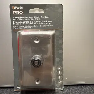 Woods Wall Plate Eye Control With Photocell, Outdoor 59409WD