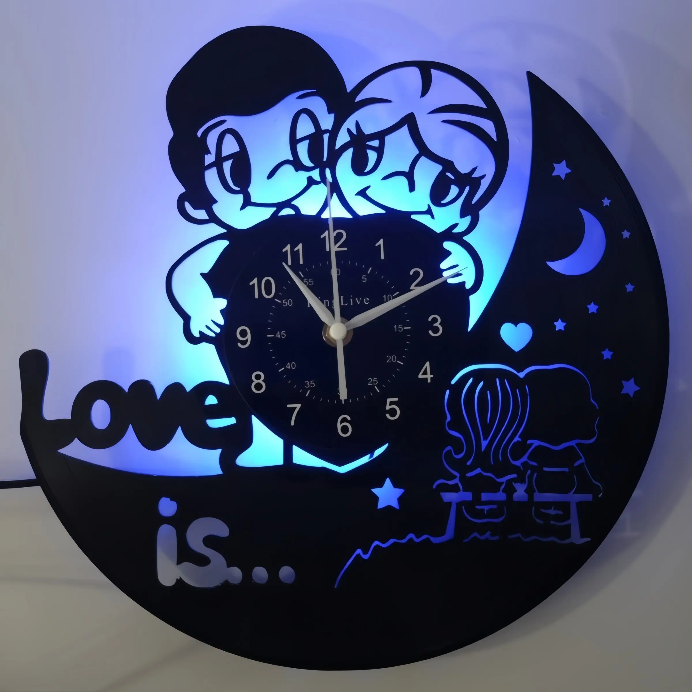 Love Theme Vinyl Wall Clock, Romantic Decorative Hanging Clock, Perfect Gift for Couples, Stylish Home Decoration