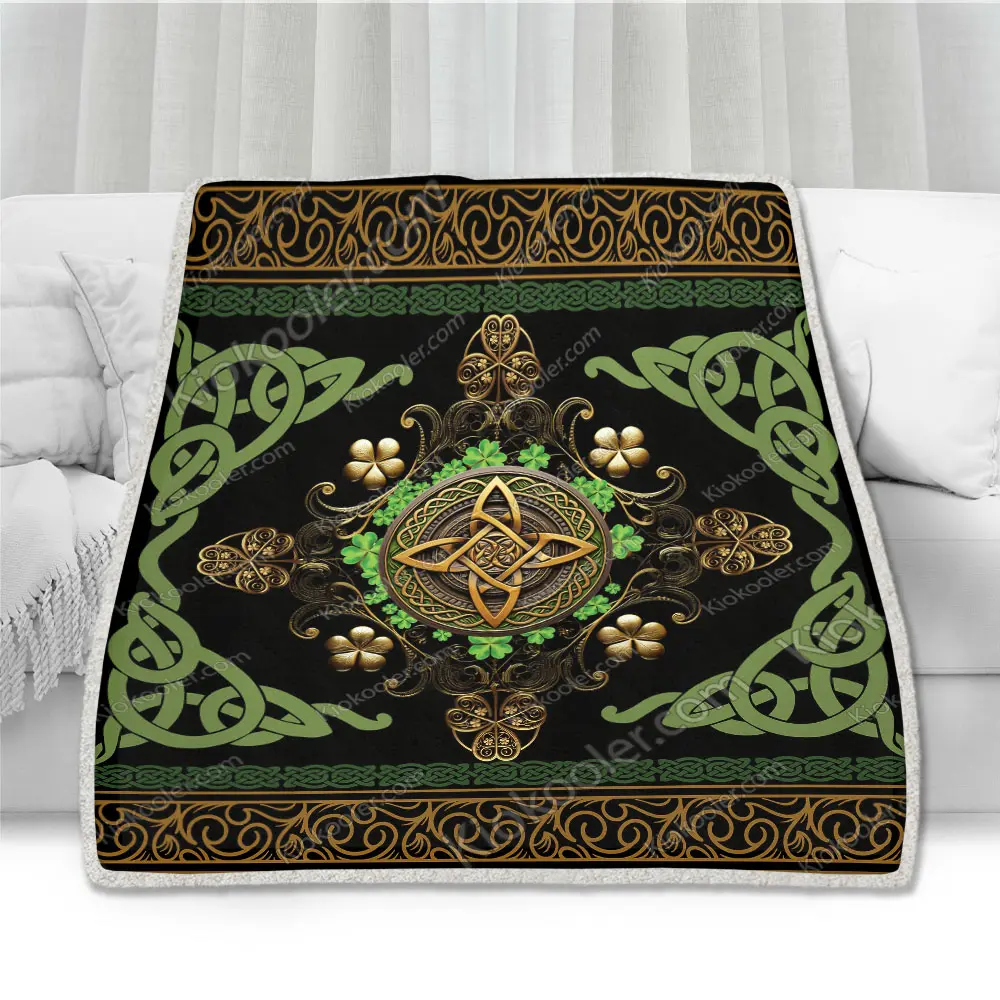 Ireland Celtic, Irish Shamrock with Celtic Triquetra Blanket, Celtic Decor, Celtic Lovers Gift, Sofa Throw Blanket Comfort Warmth Soft Blanket Fleece Blanket, Sherpa Blanket