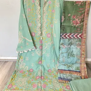 Sana safinaz designer karandi 3 peace suit size M