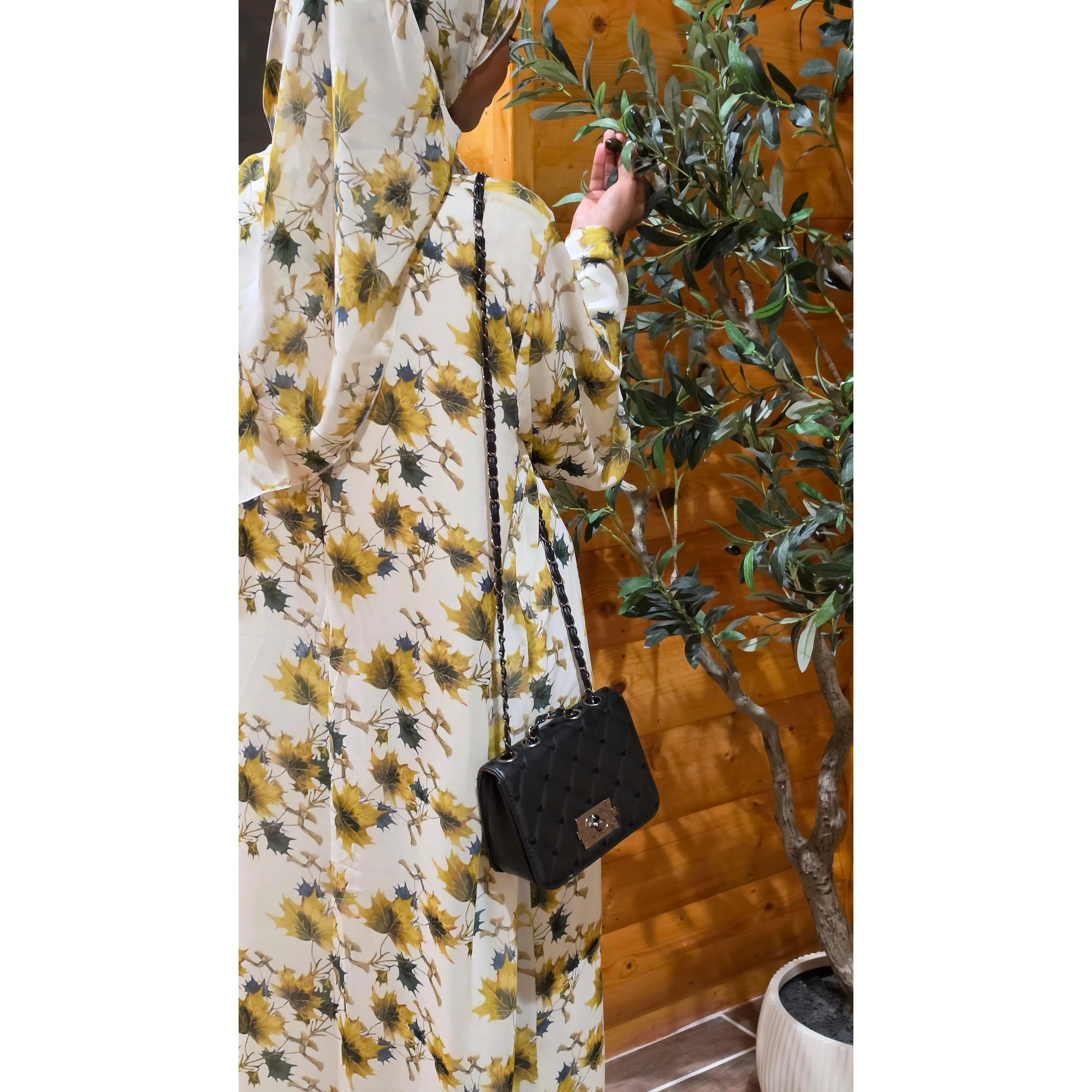 Zaytoon Leaf Print Double Chiffon Abaya Set