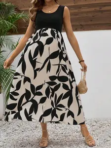 Maternity Sleeveless Dress: Printed Patchwork Design