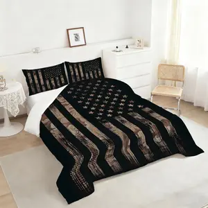 Camouflage American Flag Comforter Set, Stylish Bedding Set with Rugged Design, Perfect for Military-Inspired Bedroom Decor, Soft and Cozy Quilt for Ultimate Comfort, Includes 1 quilt, with 1 or 2 Pillowcase No Pillow Core