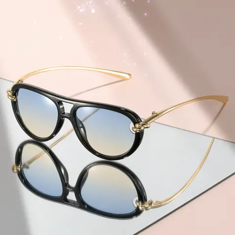 Large Frame Retro Sunglasses, Dual Bridge Design, Knots, Street Style, Fashion Accessory, Trendy Shades, Trendy Styling Sunglasses, Vintage Trendy Sunglasses, Fashionable Sunglasses, Stylish Sunglasses