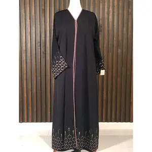 Raneem - Abaya