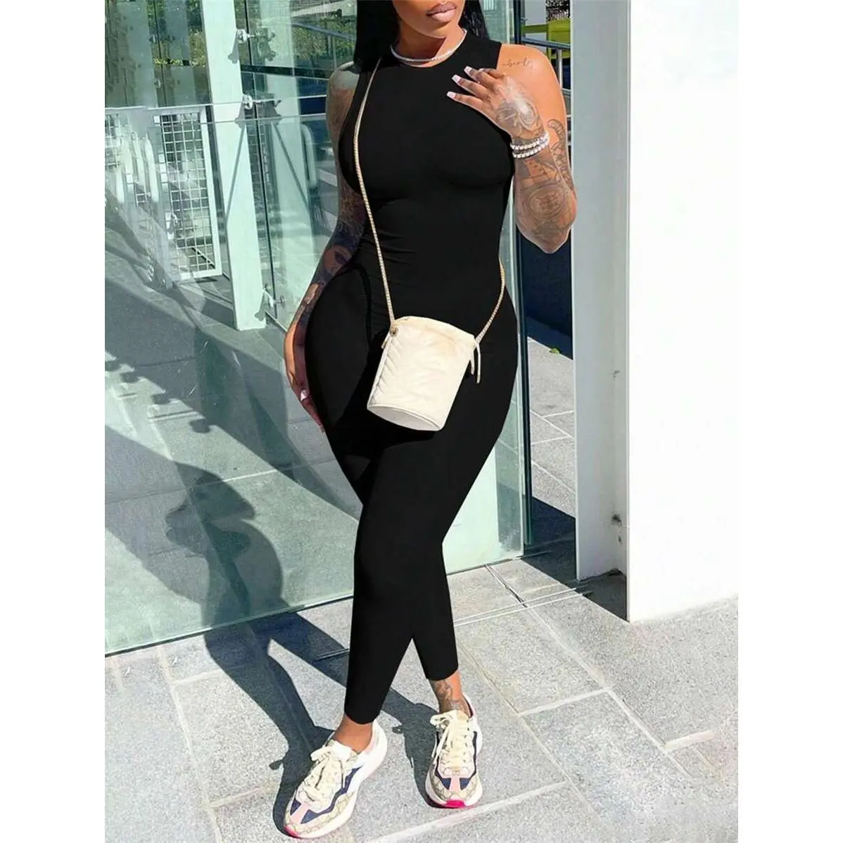 Women's Sleeveless Solid Color Slim Fit Jumpsuit, Spring And Summer