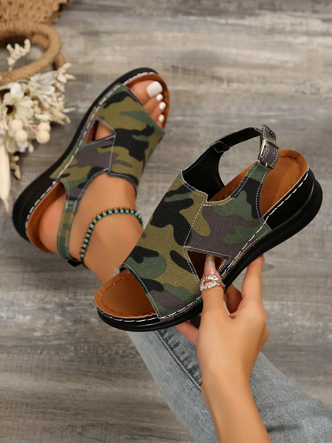 Camouflage Breathable Canvas Women's Fashionable Wedge Sandals, Soft Sole Wedge Comfortable, Adjustable Buckle Design, Casual Daily Wear, Cool and Comfortable, Guinevere Sandals