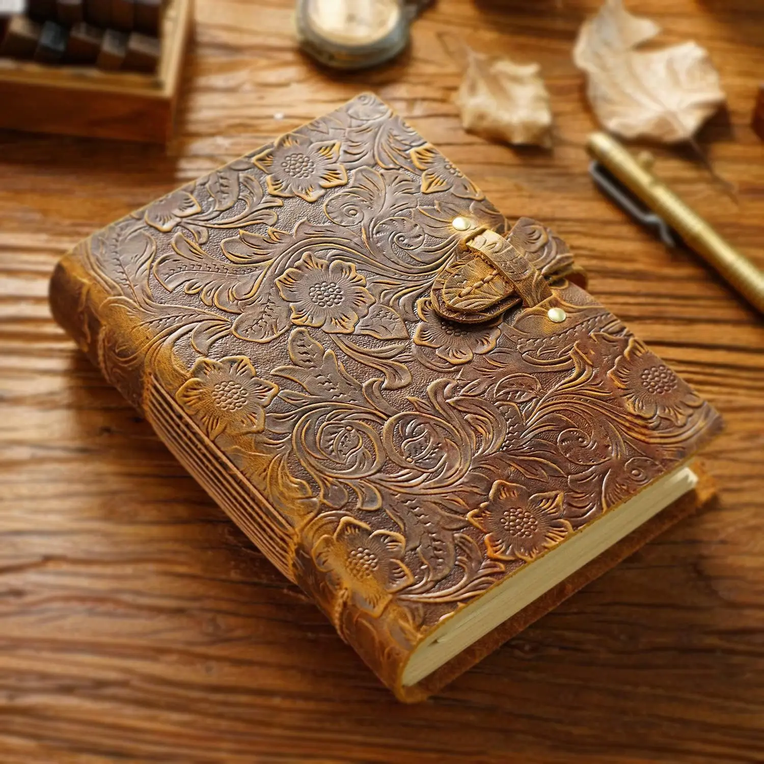 Embossed Leather Journal Notebook - Rustic 400 Pages (200 Sheets) Bound Sketchbook, Photo Album & Travel Writing Diary, Inspirational Gifts for Men (7.5"x5.5", Brown), 120G Paper