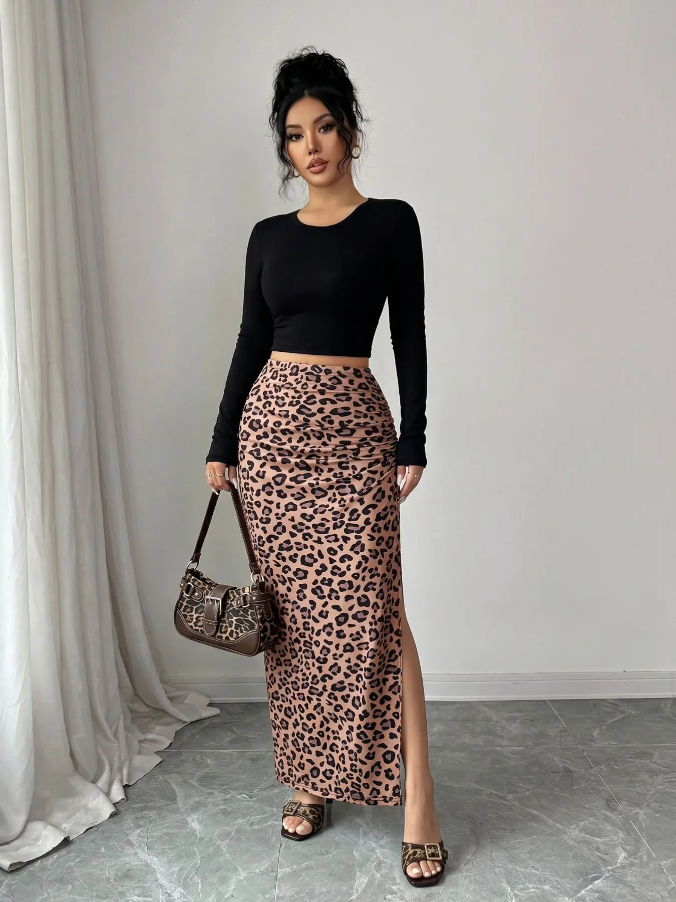 🔥 Viral Leopard Print Ruched Maxi Skirt Womenswear | High Waist, Side Slit & Bodycon Fit! Perfect Mob Wife Aesthetic OOTD, Stretchy & Flattering for Date Night/Street Style ✨ Leopard Printed Skirt, High Waist Skirts, Fitted