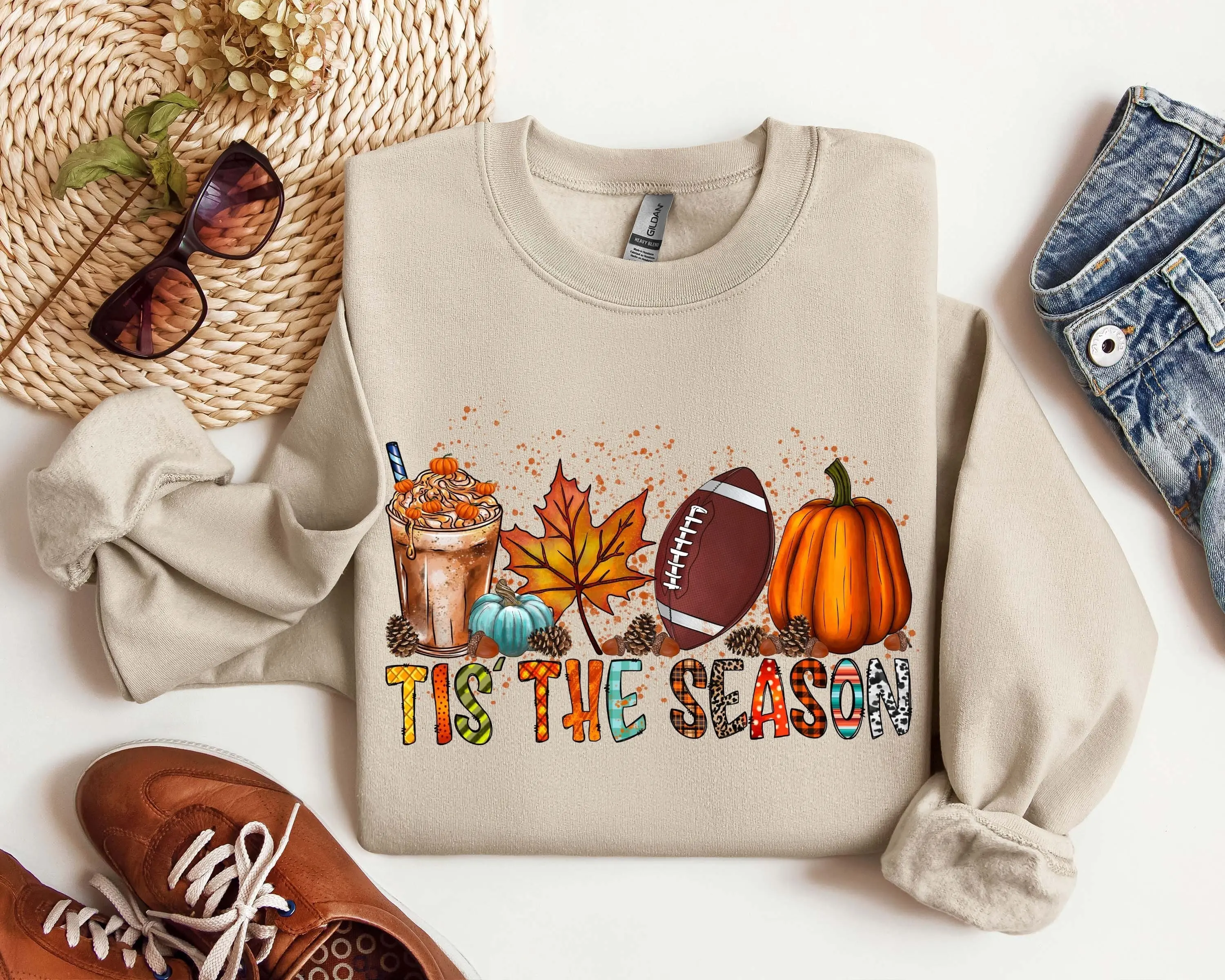 Tis The Season Sweatshirt, Fall Pumpkin Football Crewneck, Cute Autumn Season Graphic Tee, Trendy Women Fall Shirts, Thanksgiving Gift for Her, Cozy Aesthetic Pumpkin Pullover, Game Day Football Tee, Spooky Season Outfit, Fall Vibes Apparel