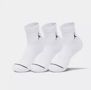 AIR JORDAN Nike Air Jordan Everyday Max Ankle 3 Pack Socks Dri-Fit White Size Large Comfort Plus Support for Sports Activities