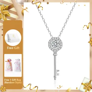 Moissanite 1ct Key to My Heart Necklace Starlight Key Copper Necklace Chain Wedding Engagement Anniversary Gift for Women