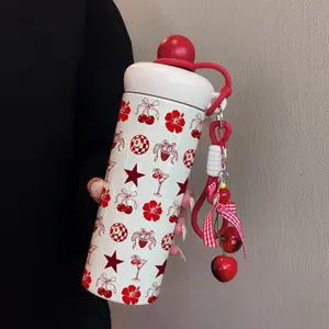 600ML Stainless Steel Insulated Thermal Cup with Cherry Pendant, Trendy Coffee Travel Mug Suitable for Hot & Cold Beverages, Perfect for Outdoor and Home Use