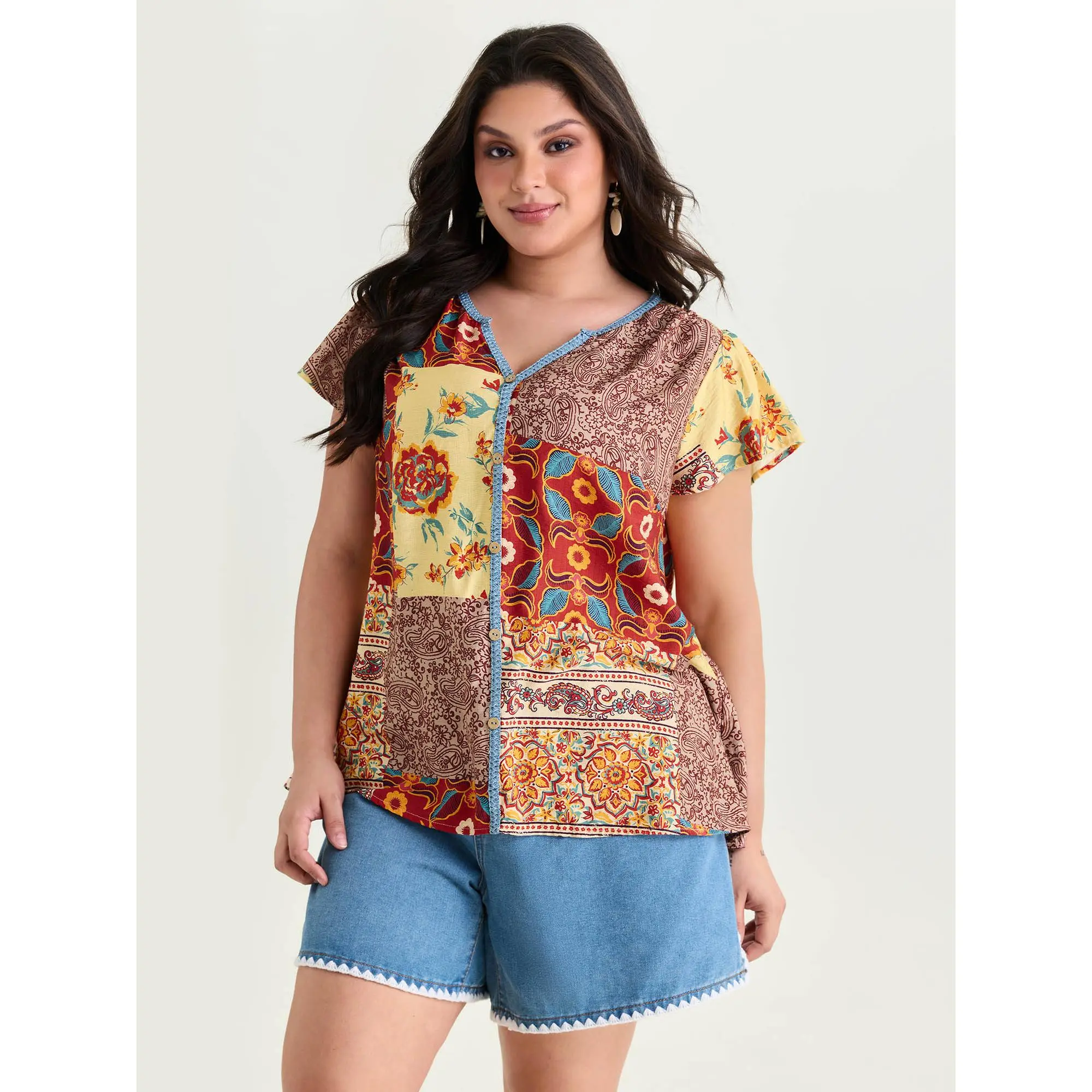 BloomChic Women's Plus Size Multicolor Flutter Sleeve Colorblock Blouse - Supersoft Rayon-Nylon Blend, Fitted Regular Length, Dress Casual Summer Top, Machine Wash, No Tumble Dry, Sizes 14-16/1x,18-20/2x,22-24/3x
