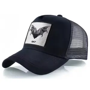 Bat Embroidery Mesh Baseball Cap Adjustable Casual Trucker Men and Women Fashion Hip Hop Outdoor Sunscreen Visor Snapback Hat