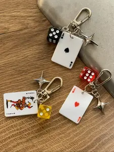 Poker Dice Keychain Set with Star Pendant, Club Diamond Alloy Metal Keychain for Bags, Cartoon Number Theme Jewelry, Keychain Card, Car Key Chain Accessories