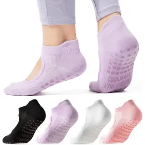 Pilates Socks with Grips for Women, Yoga Socks, Crew Non Slip Women for Barre, Pilates Gifts