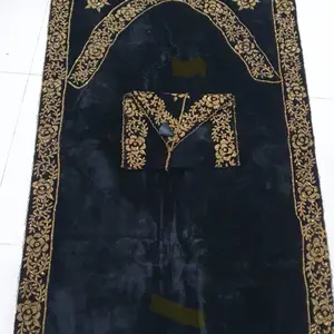 Handmade beaded prayer mats with holy Quran cover jaiynamaz