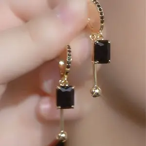Black Square Zircon Hoop Earrings for Women 2025 New Design, Elegant Chic Jewelry, Minimalist Statement Earrings DZEH4095
