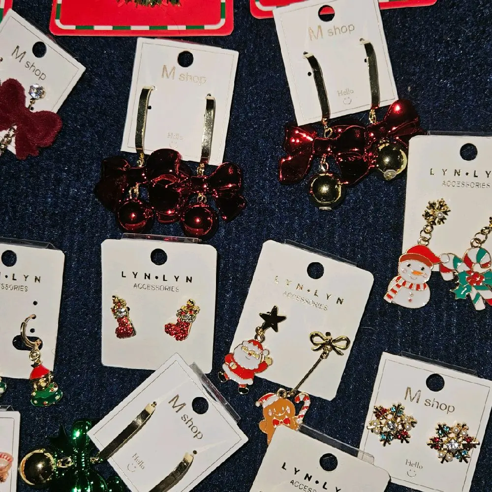 Random Jewelry Assortment - Trendy Everyday Accessories for Women