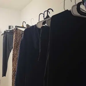 Retractable Clothesline Indoor & Outdoor Non-Sagging Heavy Duty 15.6Ft Wall Mounted Clothes Drying Laundry Line for Efficient Storage