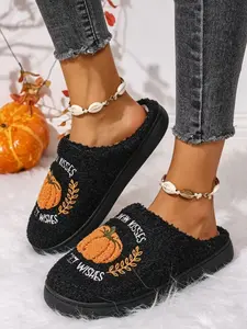 Halloween Pumpkin Cartoon Women's Cotton Slippers, Warm Lined Anti-Slip Fall Winter Home Shoes, Casual Textile Embroidery Design
