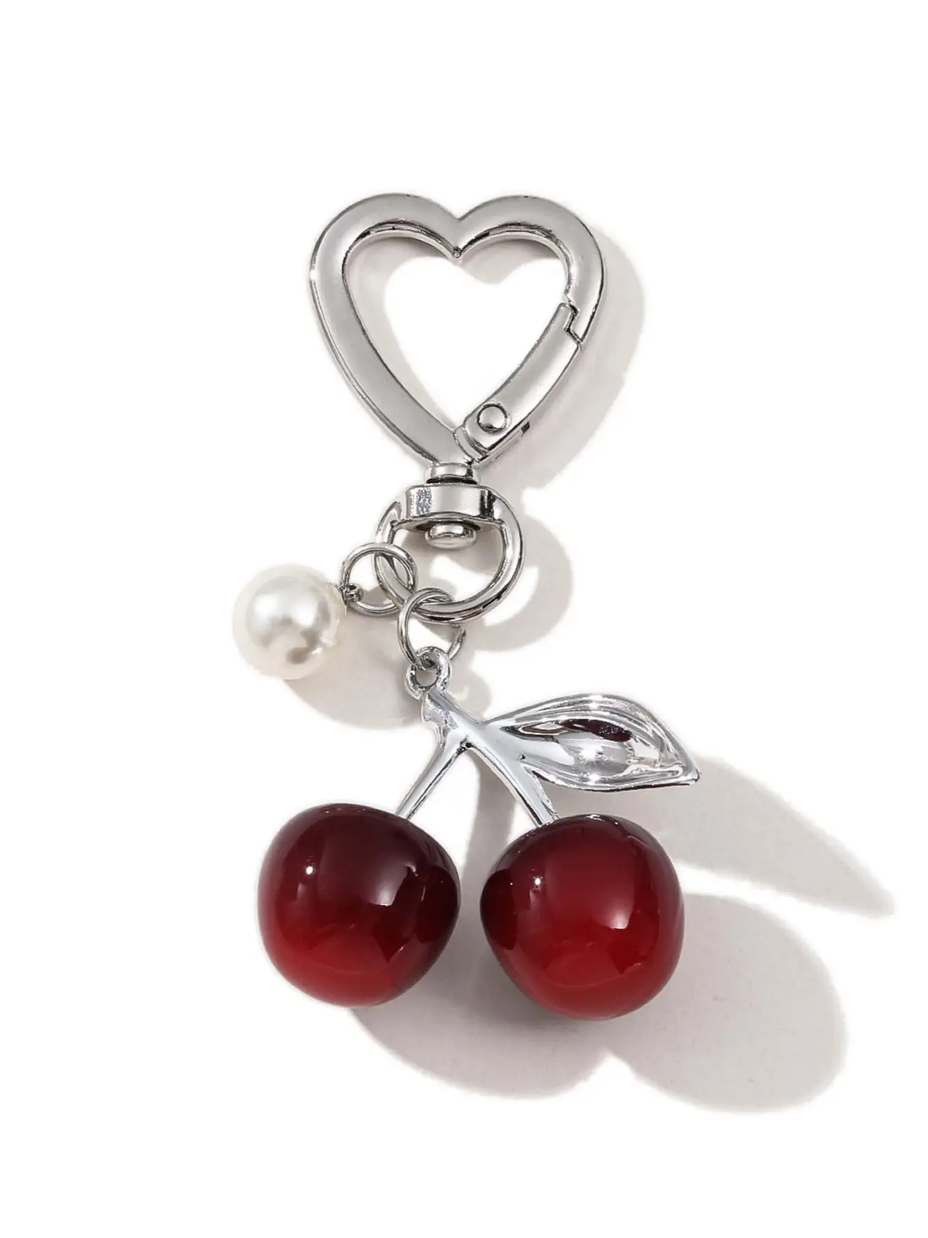 Elegant Gradient Cherry Bag Charm Heart Keychain with Faux Pearls, Alloy Material, Perfect Gift for Friends and Family, Stylish Bag Accessory, Cute Keychains