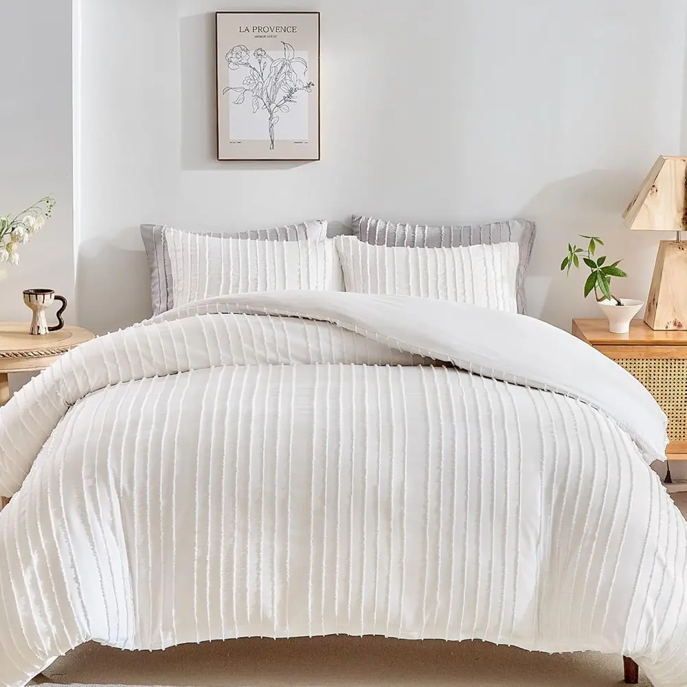 Queen Size Boho White Tufted Duvet Cover Set - 3-Piece Ultra Soft Washed Microfiber Bedding Set with Striped Texture, Zipper Closure, Tufted Look, Three Pieces