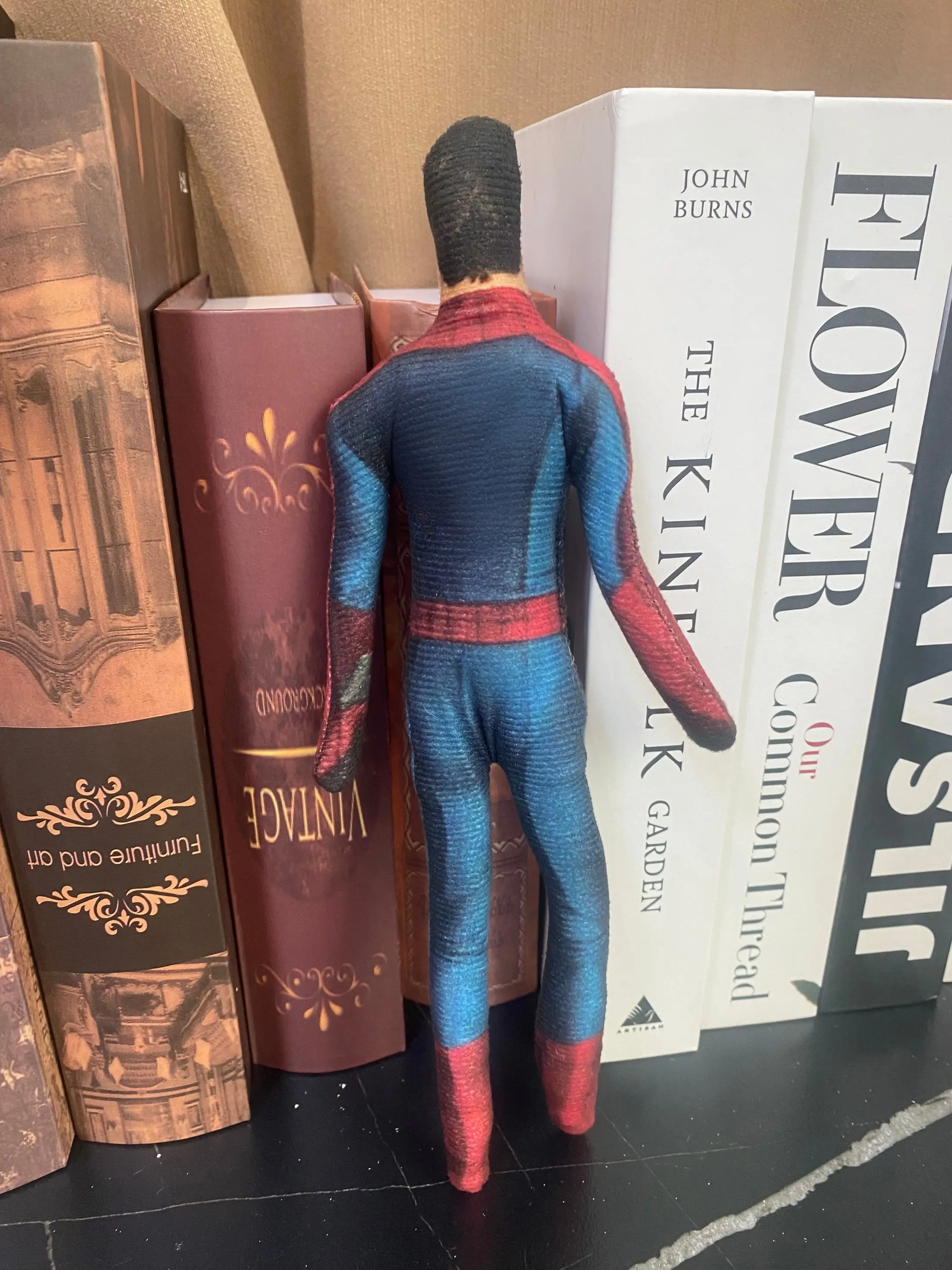 Doll with Poseable Joints, Collectible Abstract Humanoid Figurine, Home Decor Toy, Role Play Collectors' Gift