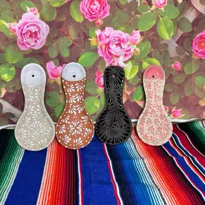 Porta cucharas 1 pieza en diferentes colores rosa,blanco,terracota blanco y negro, azul y cafe Kitchen Utensils