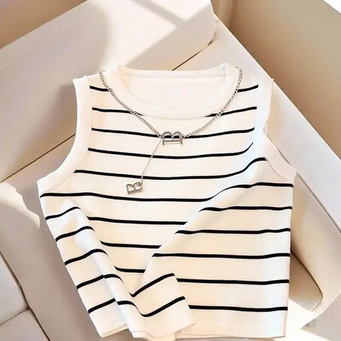 Women's Sexy Striped Cropped Short Sleeveless Round Neck Vest Top, Fashion Casual Sleeveless Tops, Fitted Y2K Hot Girl Style, Stylish and Comfortable Design
