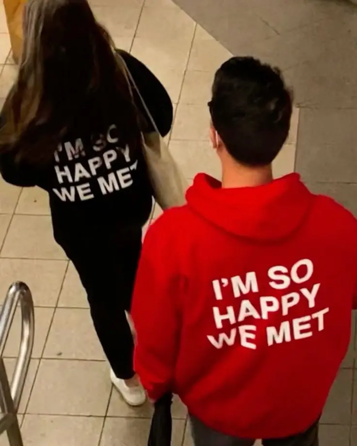 Matching Couples Outfits I'M SO HAPPY WE MET, couple hoodie, couple shirt, couple sweatshirt, Valentine Matching Tee, Valentine Gift, Gift For Her, Gift For Him