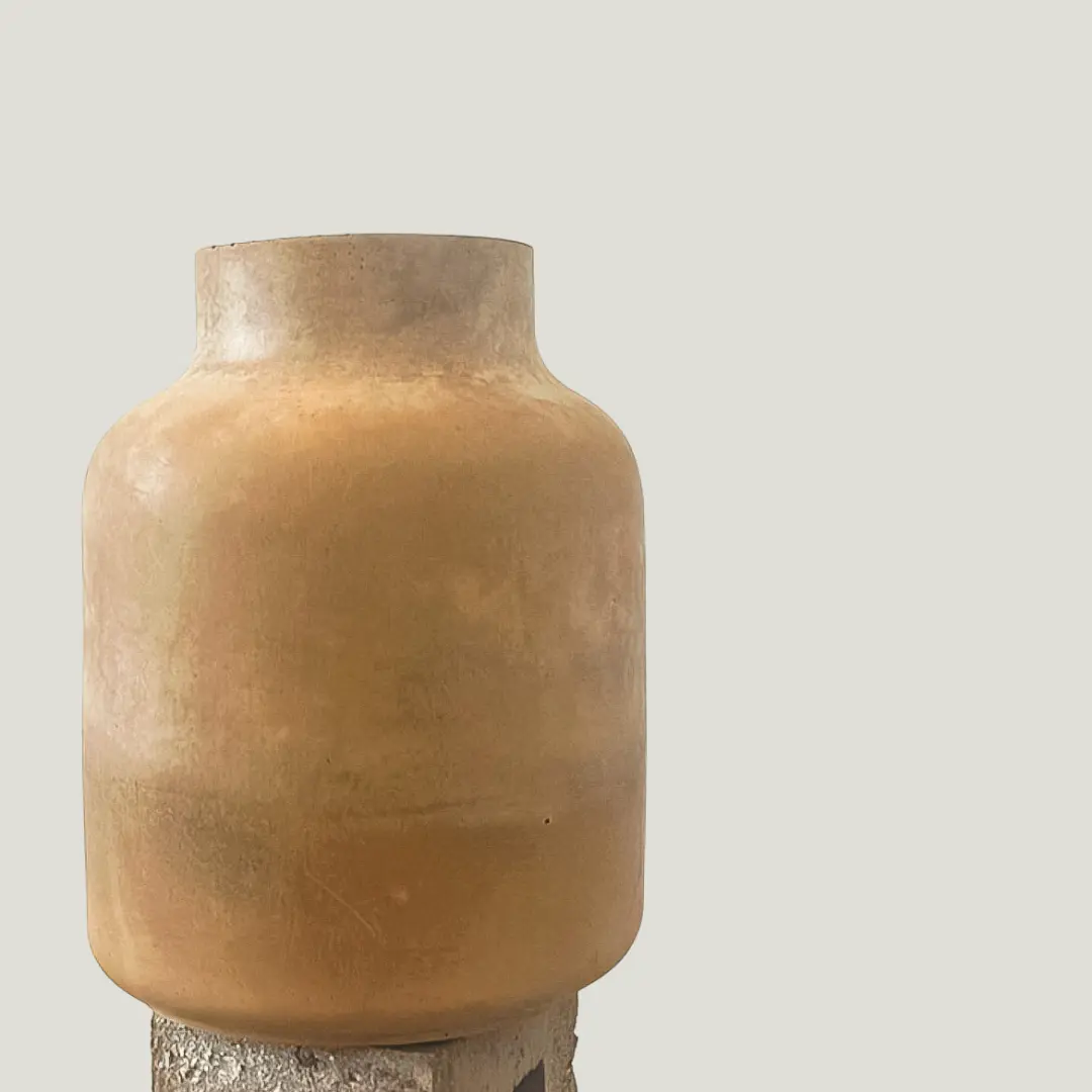 Damaris Concrete Vase Damaris Concrete Vase