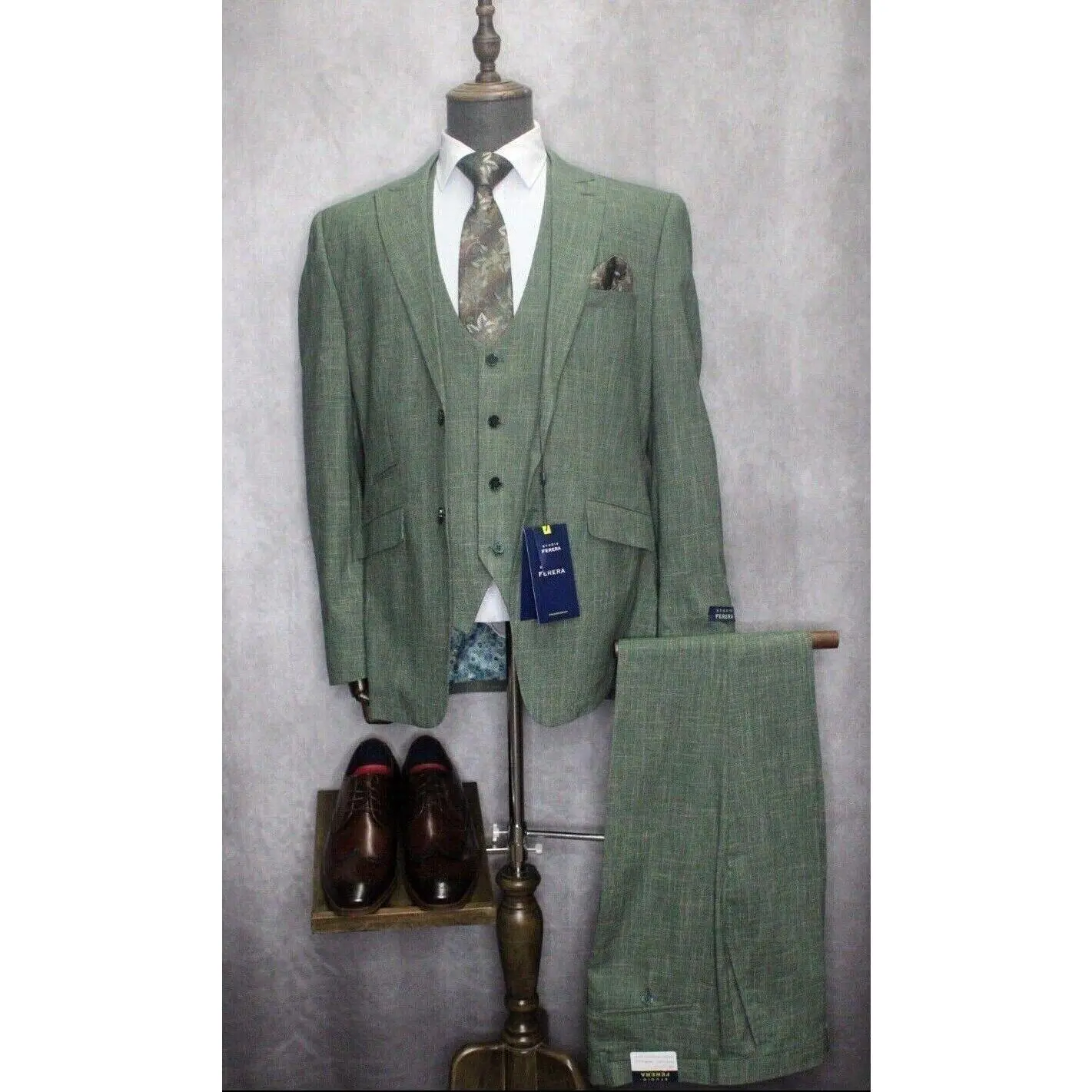 Men's Studio Ferera Green and Tan Textured Modern Fit 3PC Formal Suit