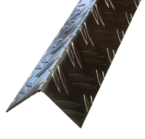 ALUMINUM DIAMOND PLATE ANGLE 1,5" x 1,5" x 48" - 160500105