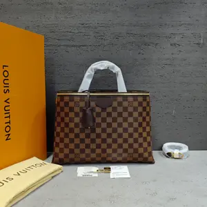 Pre-owned Louis Vuitton Canvas Shoulder Bags 7.8'' R7149 Shoulder Bag C14306727383 0409 T1 Rina