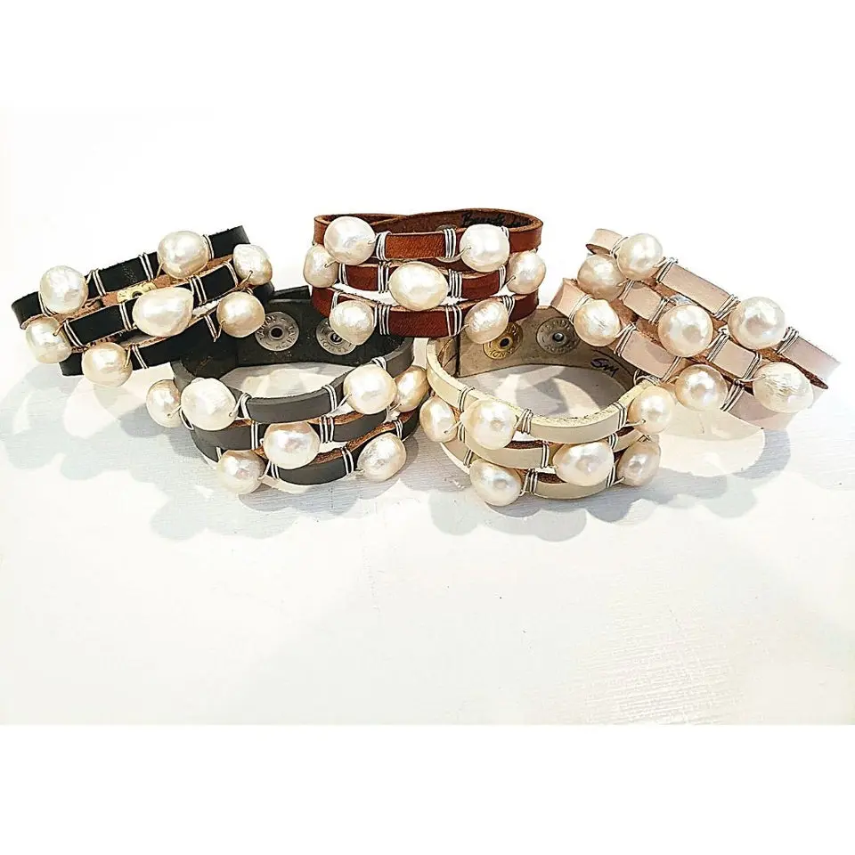 Female Genuine Natural Leather Cuff Bracelet - Hand Cut, Anti-Tarnish Elegant Design, Freshwater Pearls, 2 Snaps in the Back Adjustable Fit, Versatile Casual Daily Style, Black/Blush/Brown Colors, Pearl Pattern, Two Snaps In The Back